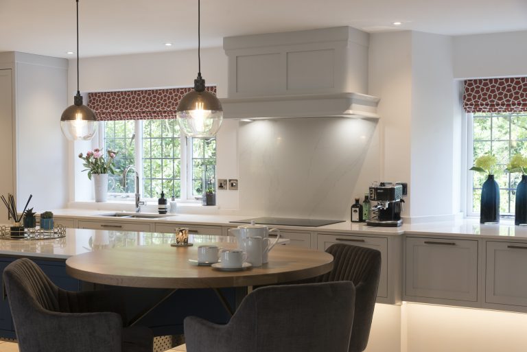 Kitchen island with pendant lighting